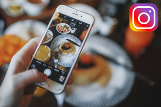 Folge uns auf Instagram