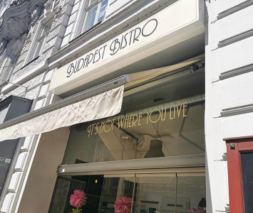 Frühstück im Budapest Bistro in Wien