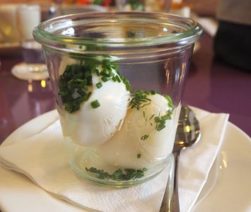 Frühstück im Daniel Moser's Cottage in Wien