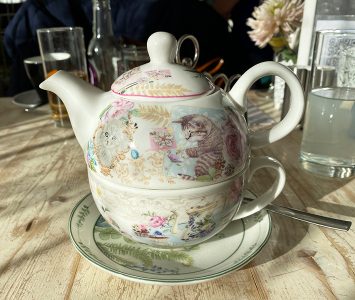 Frühstück im Little Britain in Wien