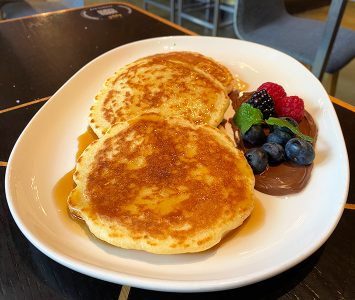 Frühstück im Stadtcafé in Wien