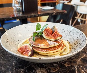 Frühstück im The Guesthouse in Wien