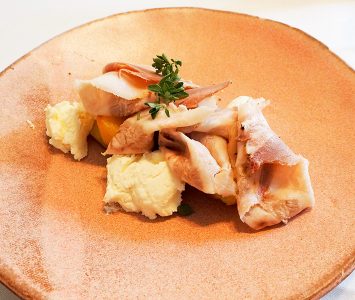 Frühstück in der Floh Gastwirtschaft in Langenlebarn