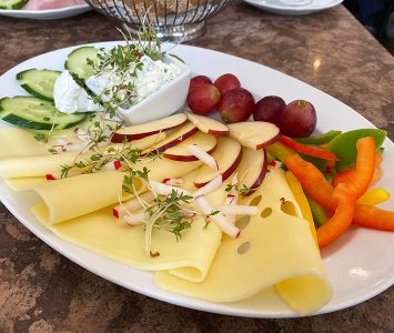 Frühstück im Café Dommayer in Wien