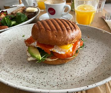 Frühstück im Figar in Wien