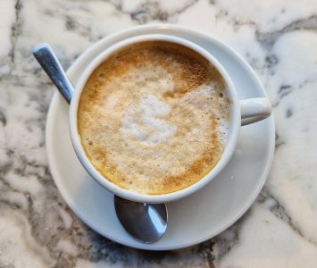 Frühstück in der Bäckerei Felzl in Wien