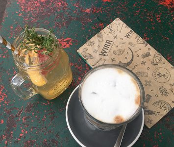 Frühstück im Wirr am Brunnenmarkt in Wien