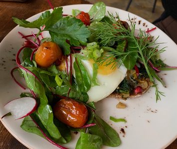 Frühstück im Café 7* in Wien