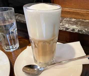 Frühstück im La Mercerie in Wien