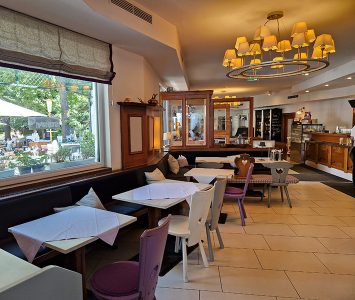 Frühstück in der Meierei Diglas im Türkenschanzpark in Wien