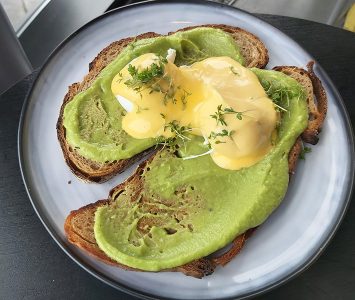 Frühstück im Klyo in Wien
