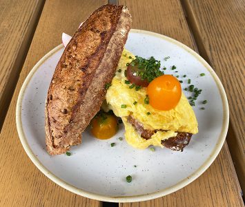 Frühstück im Ströck Feierabend in Wien