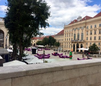 Frühstück im Café Leopold in Wien