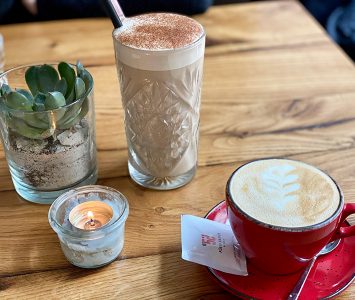 Frühstück im Café Zehnsiebzig in Wien