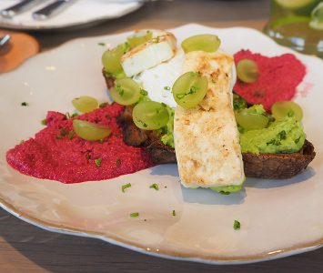 Frühstück im Mae Aurel in Wien