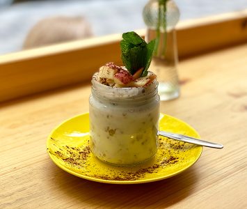 Frühstück im Café Namenlos in Wien