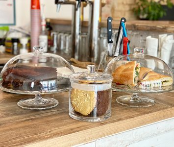 Frühstück im Café Namenlos in Wien