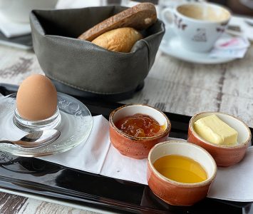 Frühstück in der Blumenwiese in Wien
