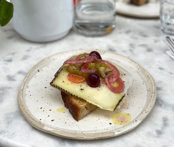 Frühstück im ihana in Wien