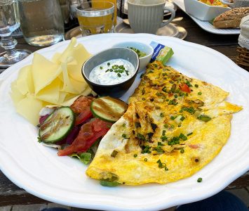 Frühstück im Lille Hus in Teesdorf