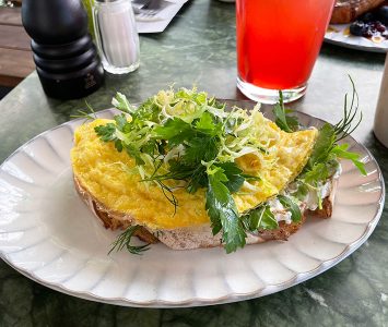 Frühstück im Motto Brot in Wien