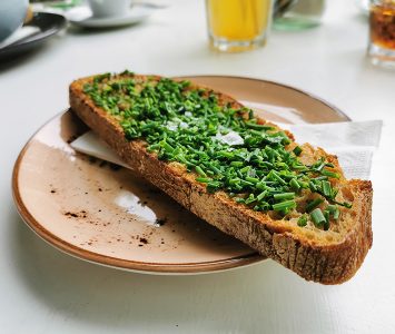 Frühstück im Café Kriemhild in Wien
