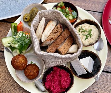 Frühstück im Makom in Wien