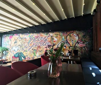 Frühstück im TESLA Coffee & Concept in Wien