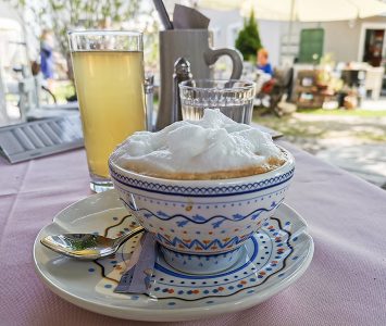 Frühstück im Ladencafé Pomale in Felixdorf