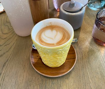 Frühstück im Ponykarussell in Wien