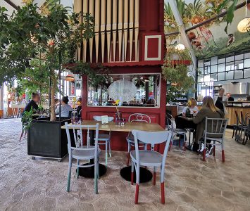 Frühstück im Ponykarussell in Wien