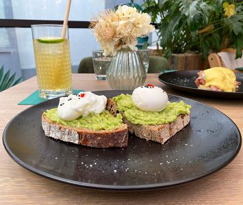 Frühstück in der Stadtallee in Wien