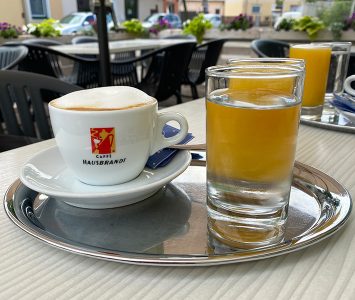 Frühstück in der Bäckerei Faly in Traiskirchen