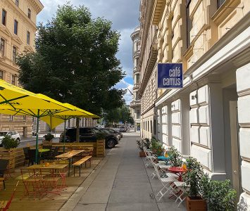 Frühstück im Café Camus in Wien