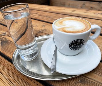 Frühstück in der Marin Espressobar in Wien