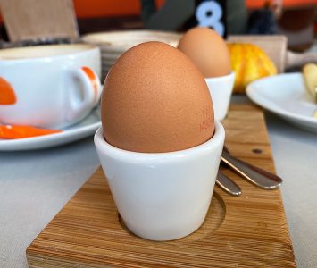 Frühstück in der Bäckerei Szihn in Wien