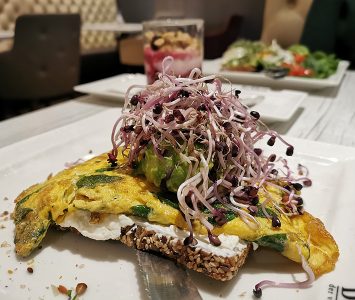 Frühstück in der Bäckerei Der Mann in Wien