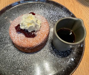 Frühstück im Dstrikt Steakhouse in Wien