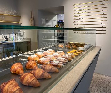 Frühstück im Goldener Papagei in Wien