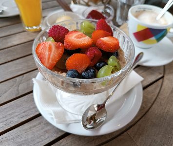 Frühstück im Café Mayer in Wien