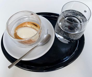 Frühstück in der Cafetière in Wien
