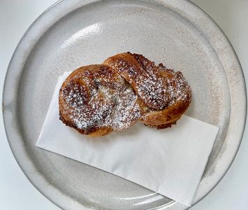 Frühstück in der Cafetière in Wien