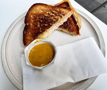 Frühstück in der Cafetière in Wien