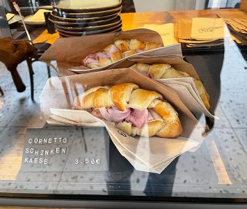 Frühstück im Grey Kaffee in Wien