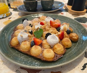 Frühstück im Donnersmarkt in Wien