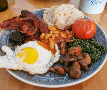 Frühstück in der Schnauzer and Beagle Brewery in Wien