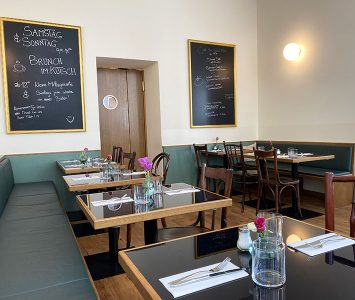 Frühstück im Kutsch in Wien