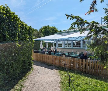 Frühstück im Café Pavillon Schönbrunn in Wien