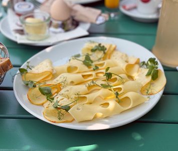 Frühstück im Café Pavillon Schönbrunn in Wien